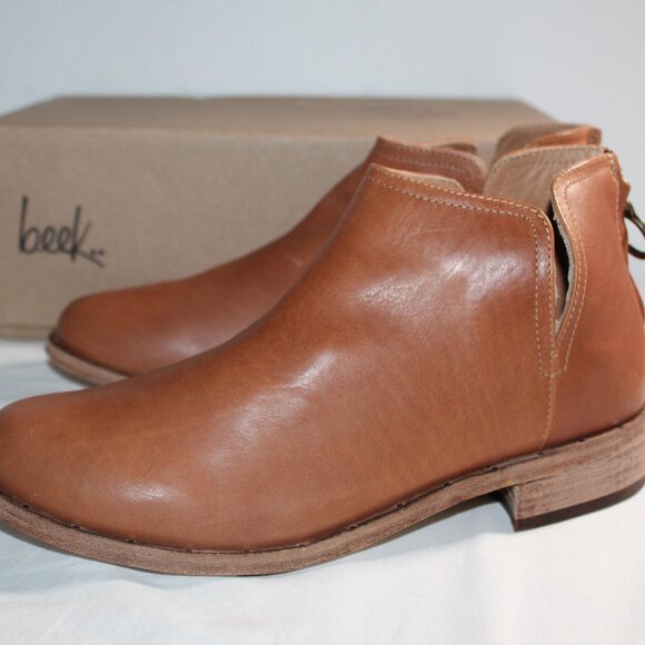 NWB Beek Falcon Cognac Back Zip Leather Booties Boots Flats - Main Image